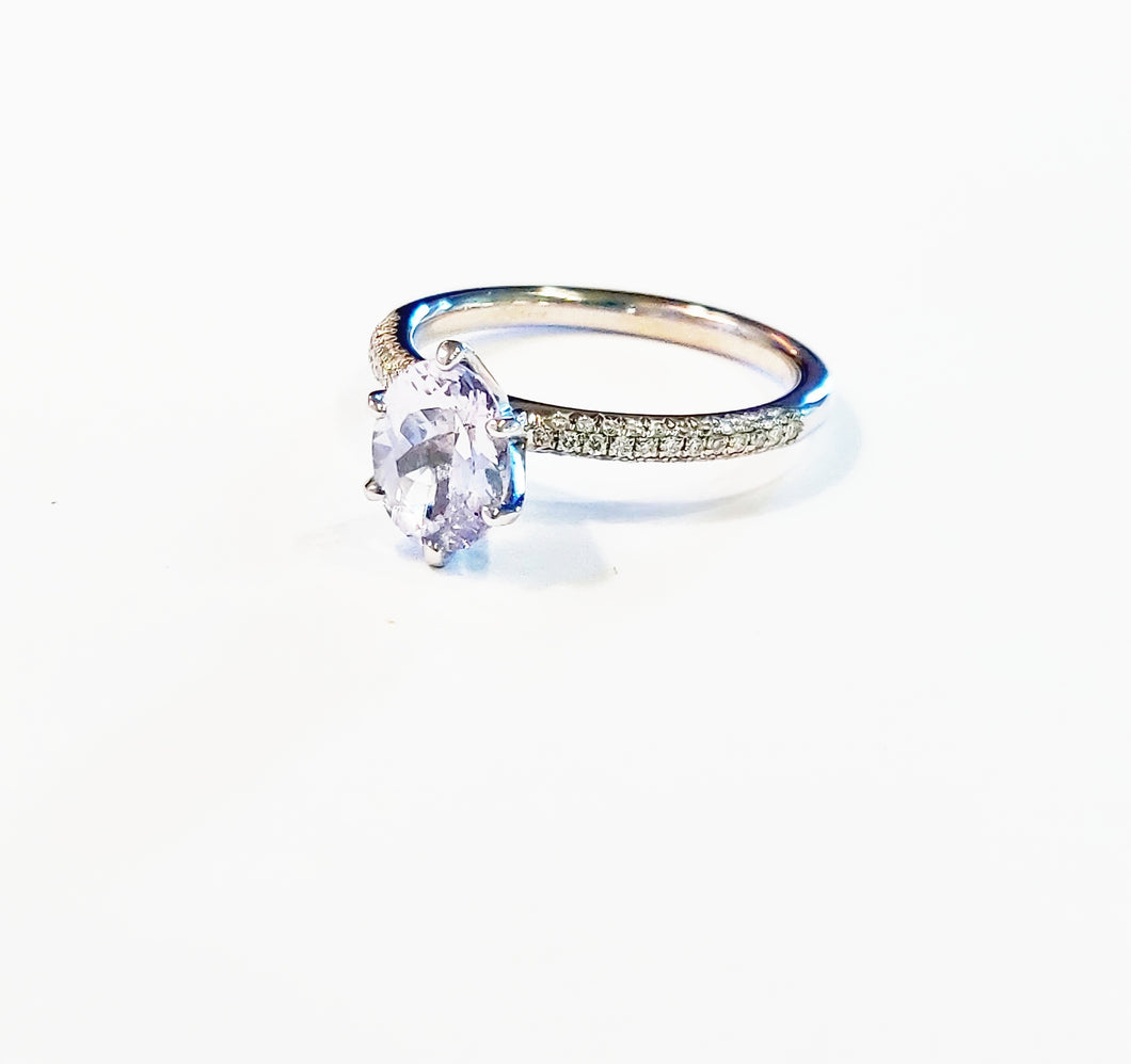 Lavender Spinel Ring